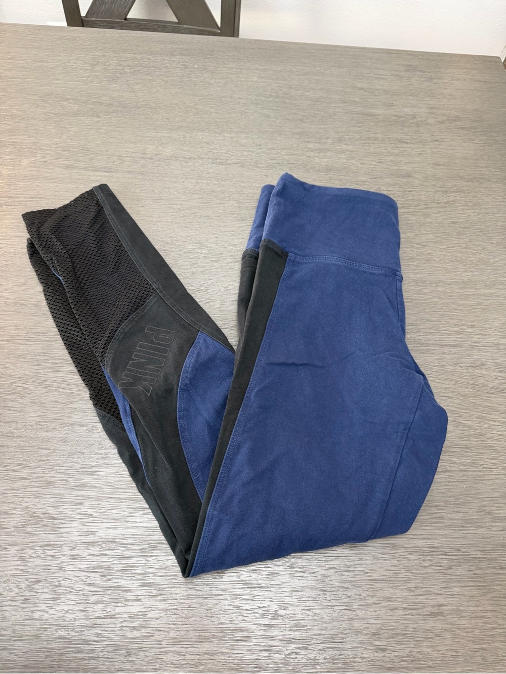 PINK Victoria's Secret  Navy and Black Leggings